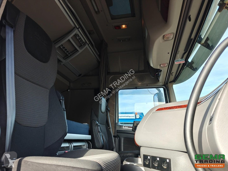 Тягач DAF FT 4x2 SuperSpaceCab Euro6A - Double...