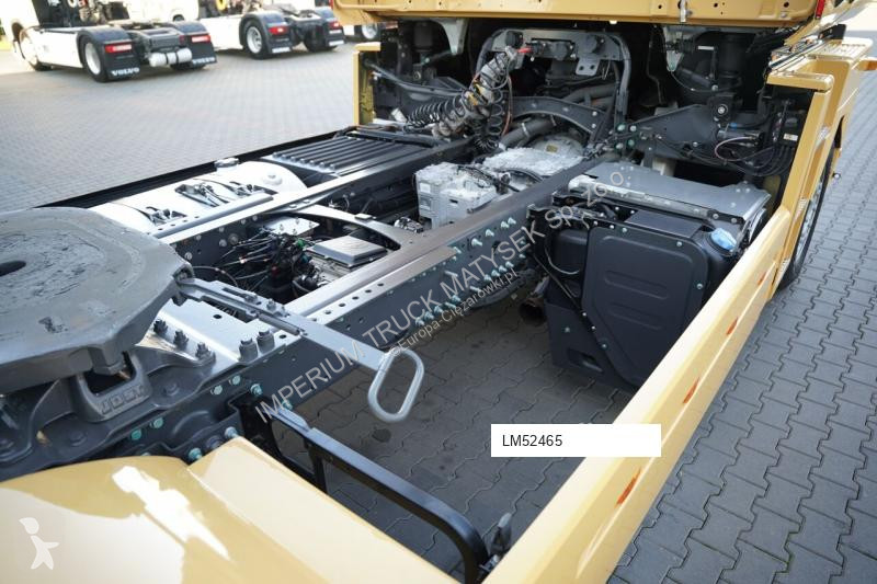Тягач Renault MAGNUM 520