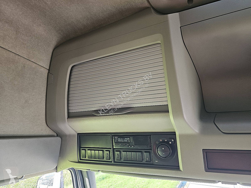 Тягач Volvo 450 450 Skirts Airco
