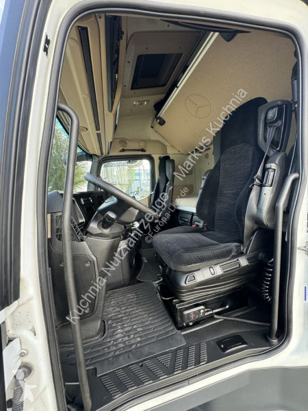Тягач Mercedes 1845 LS Retarder Euro-6...