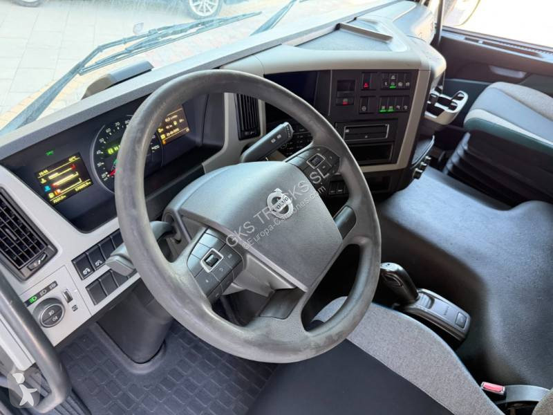 Traktor Volvo 460