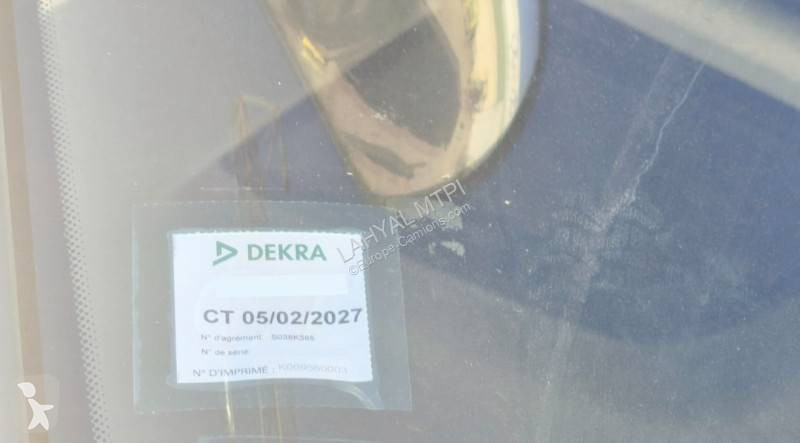 Cabeza tractora Mercedes 2051