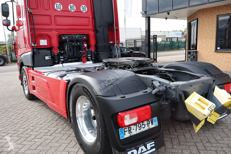 Cabeza tractora DAF 530 * RETARDER * 4X2 * TOP !!