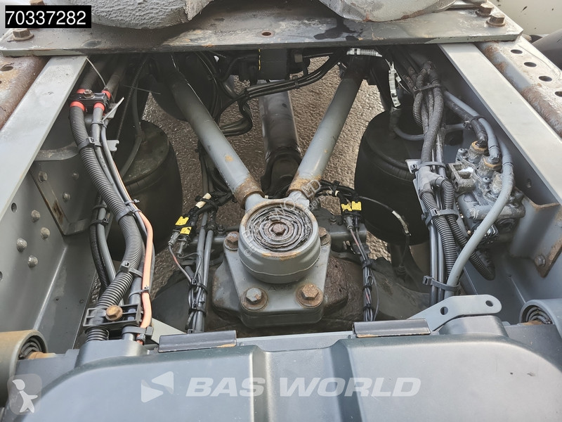 Влекач DAF 460  4X2 SSC 2x Tanks ACC