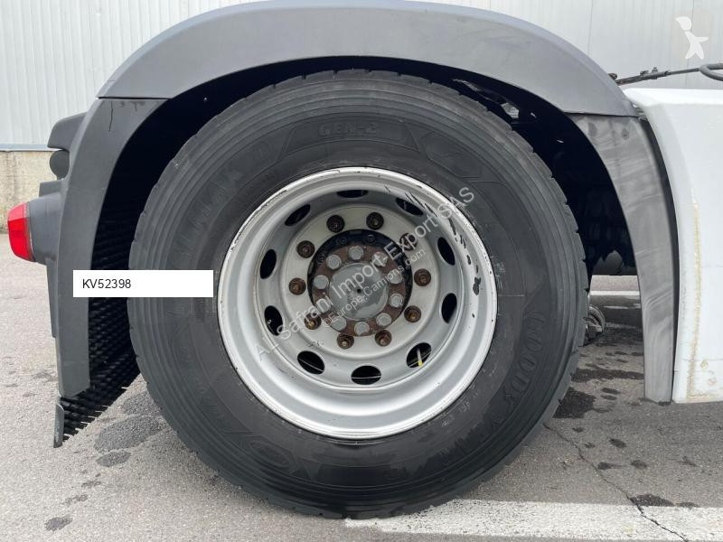 جرار Mercedes 1845