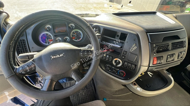 Traktor DAF 105460 (SUPER SPACE CAB / BONNE...