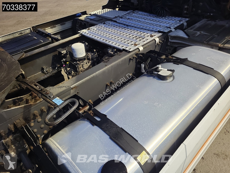 جرار Volvo FH 460 FH 4X2  Globe