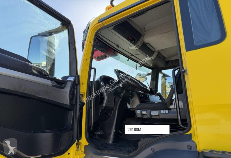 Cap tractor MAN S300L98