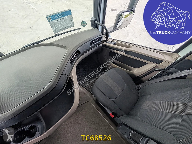 Тягач DAF 480
