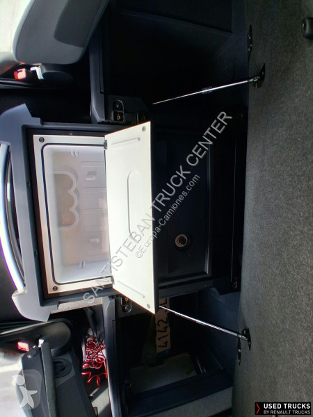 Renault  tractor unit