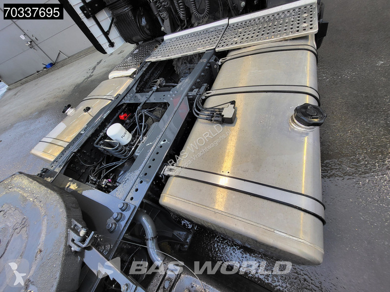 Iveco S-Way 460 4X2 Mega 2x Tanks Standklima...