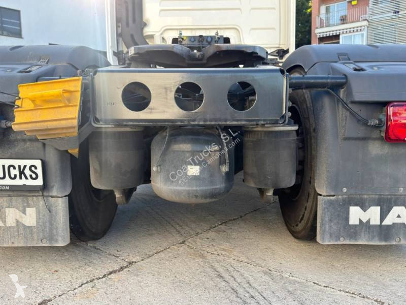 MAN  tractor unit