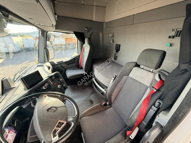 Renault  tractor unit