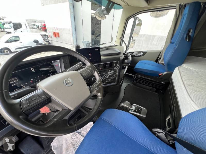 Tahač Volvo 500 Globetrotter XL