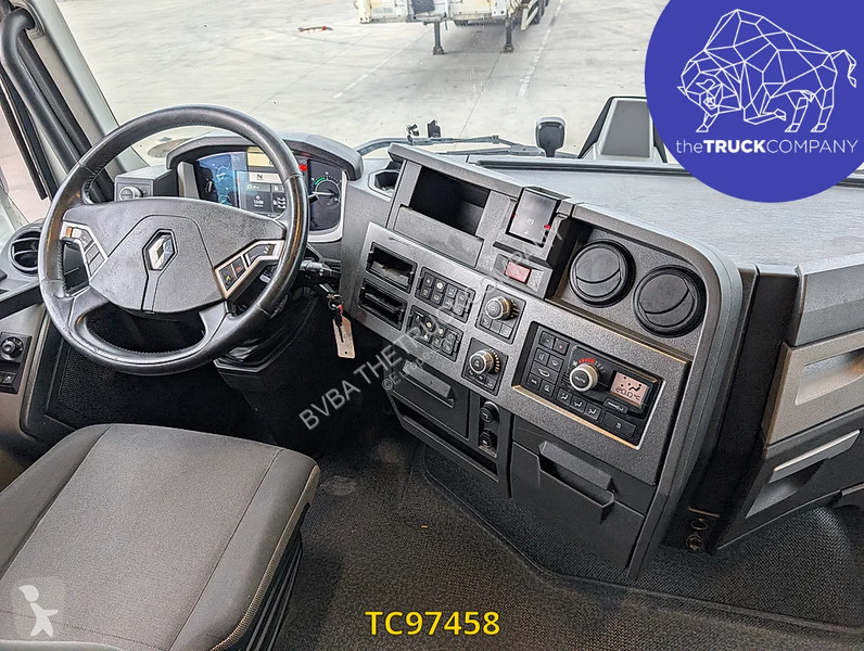 Traktor Renault T 520