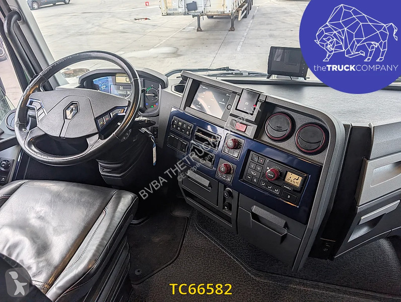 Renault T 520 tractor unit