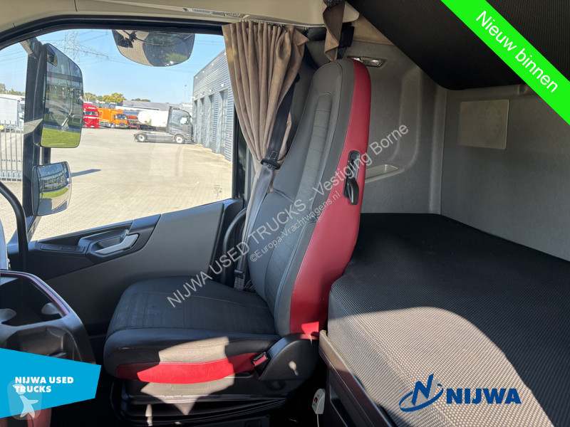 Volvo 460 4x2 Full air + Alcoa's tractor unit