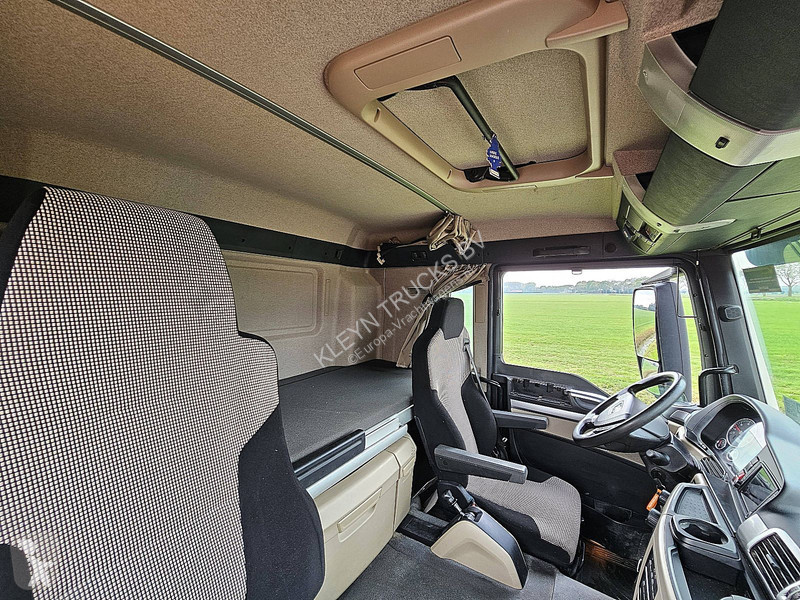 MAN 18.500  TIPPER HYDR tractor unit