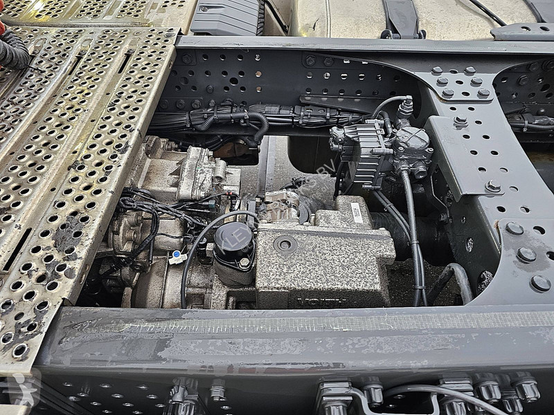Mercedes ACTROS 1851  BIG...