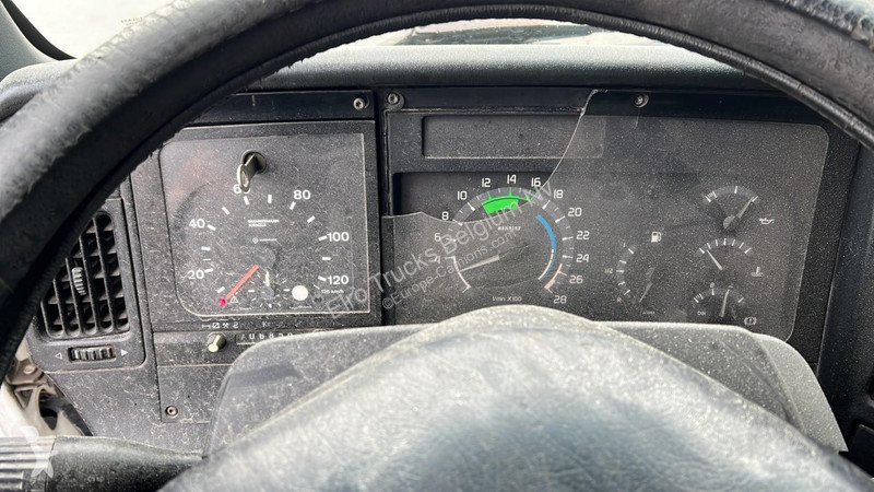 Renault 400 (POMPE MANUELLE / MANUAL PUMP /...