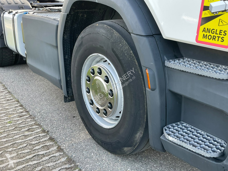 Scania 730 A6X4NZ tractor unit