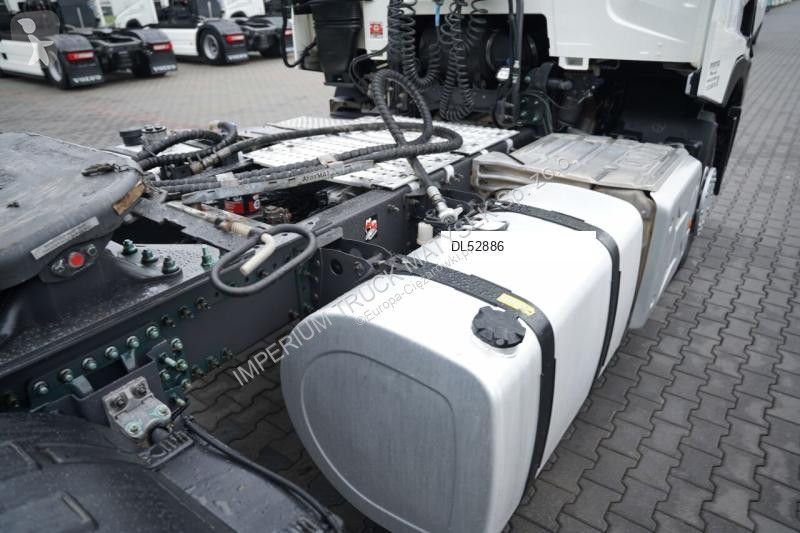 Cap tractor Renault / T 480 / HYDRAULIKA /...