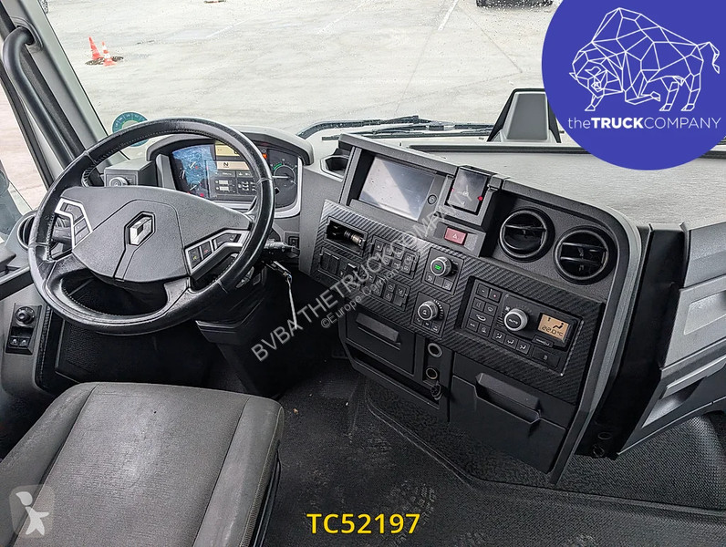 Renault T 480 tractor unit
