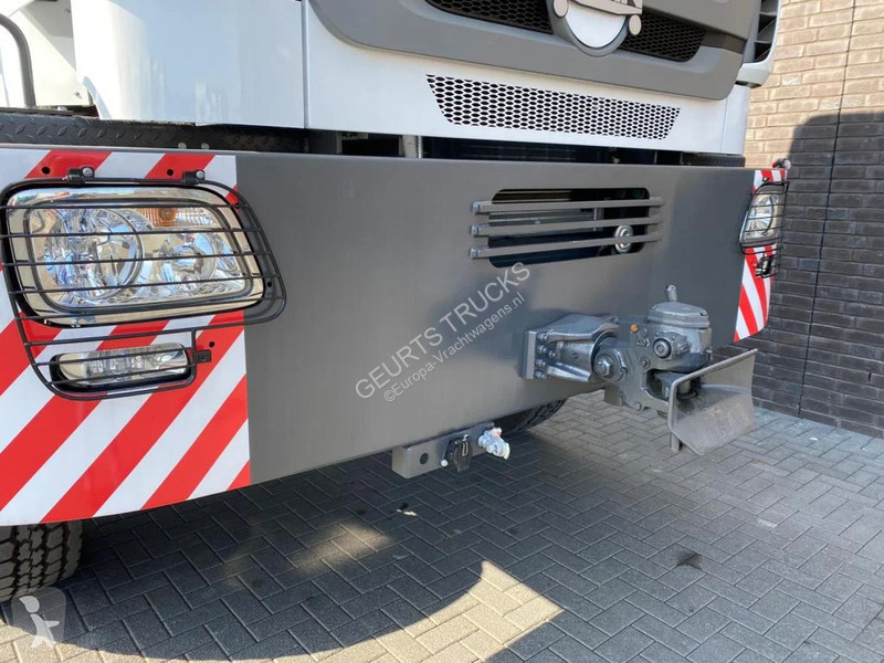 Traktor Mercedes TITAN 5 Z52-600 F TITAN 5...