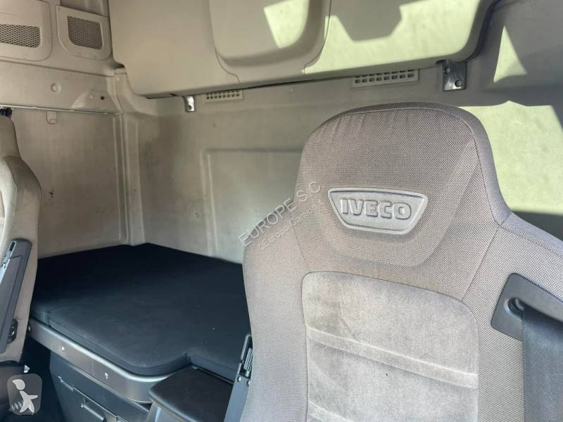 Cabeza tractora Iveco