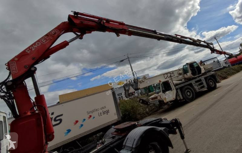 Tracteur Iveco