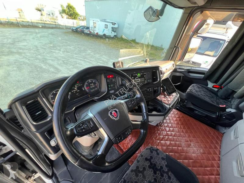 Traktor Scania 500