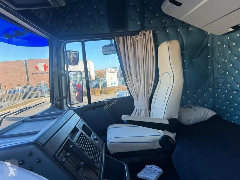 Traktor DAF .400 4X2...