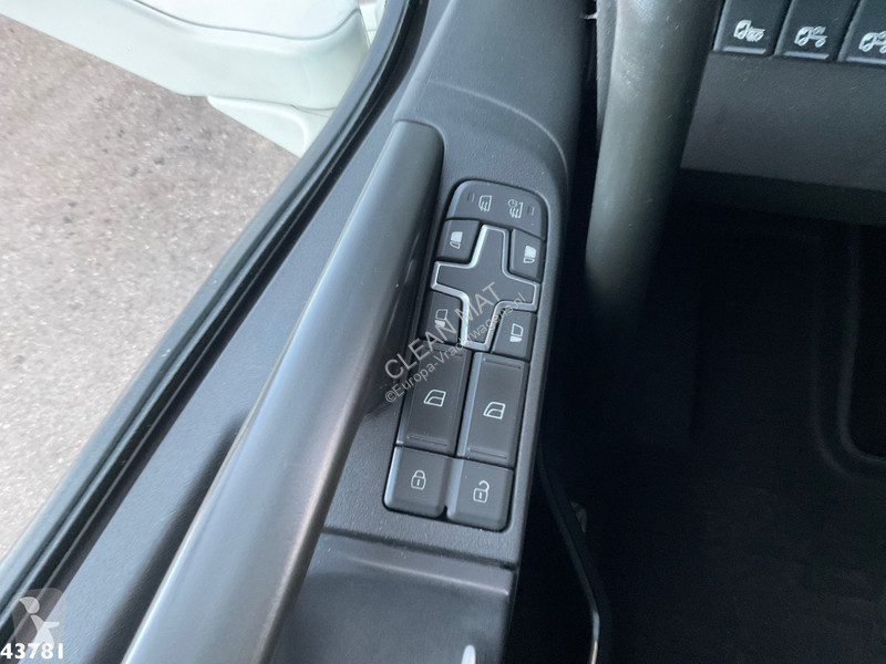 Tahač Volvo FH 16.750 8x4 Euro 6 HEAVY...