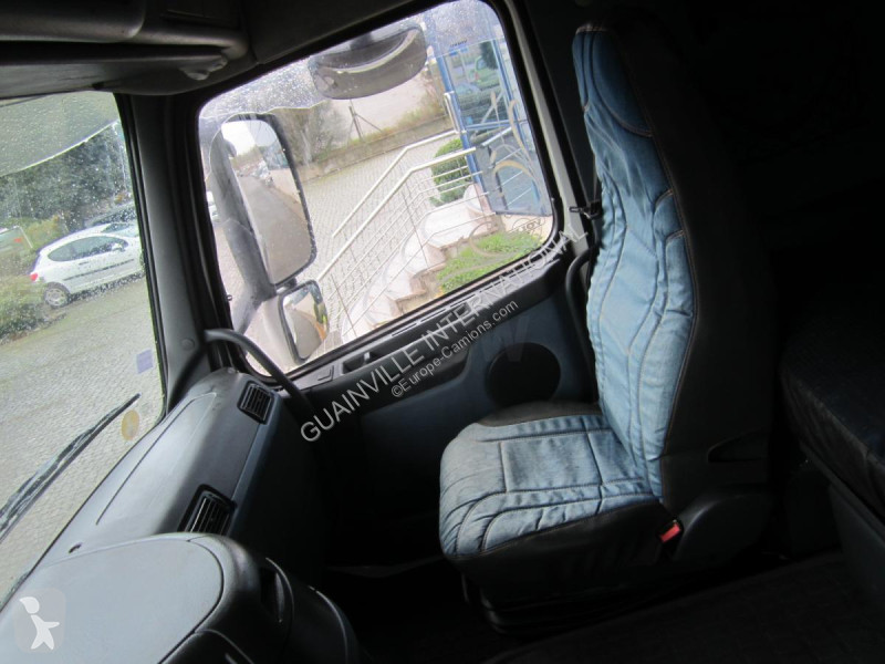 Tracteur Volvo 440