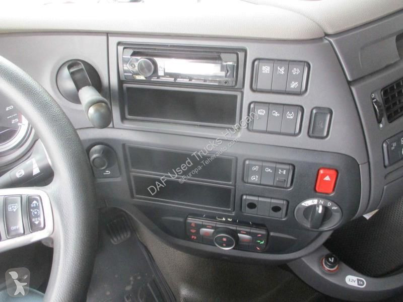 Traktor DAF 530 FT LOW DECK 4X2