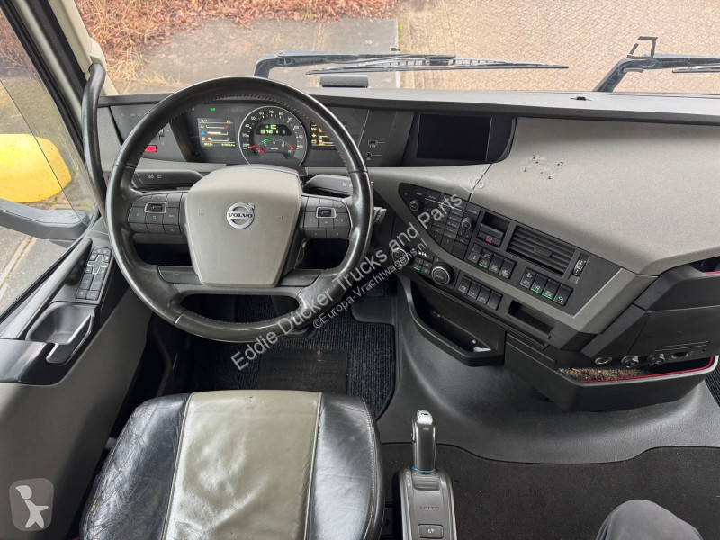 Traktor Volvo XL EURO 6 GLOBETROTTER