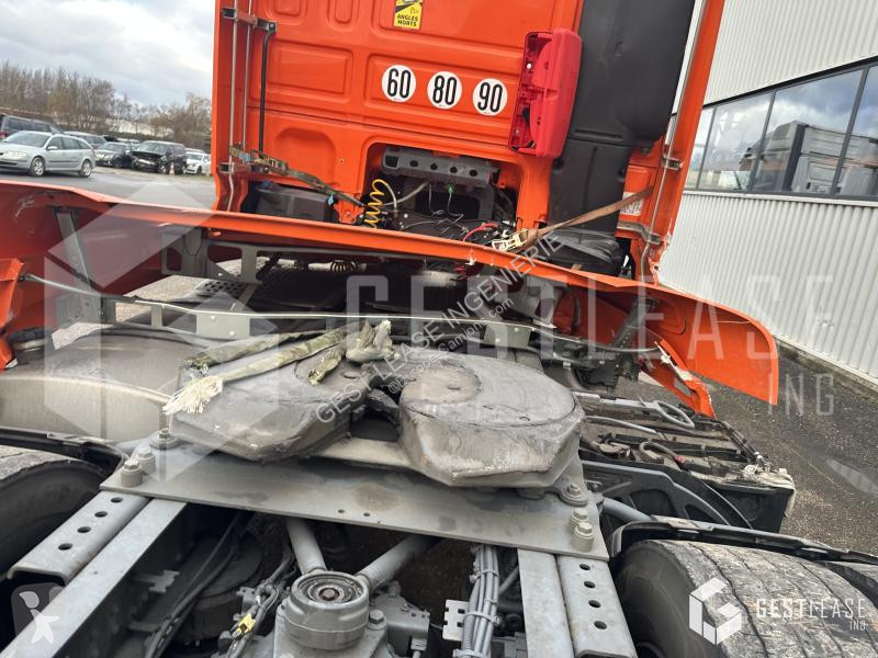 Trattore Stradale DAF 480