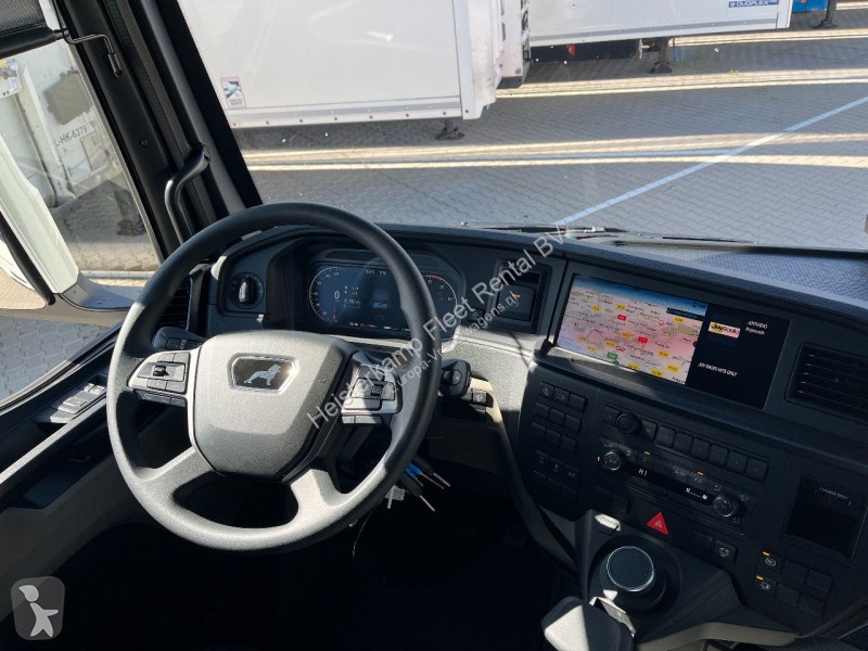 Traktor MAN TGX 18.520