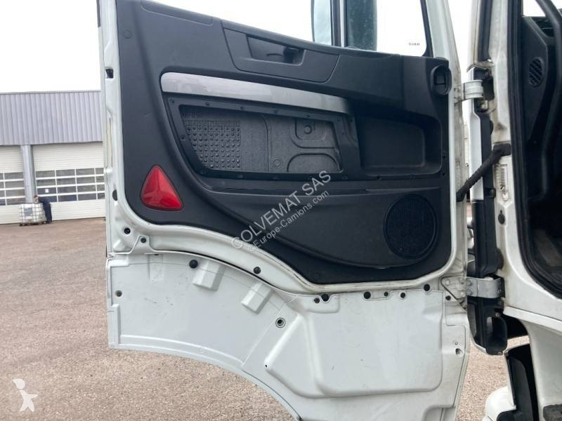 Tracteur Iveco