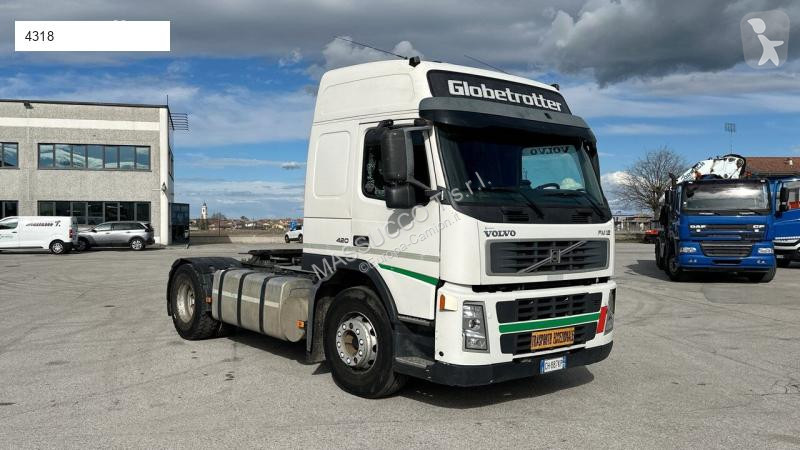 Traktor Volvo FM 9 4x2