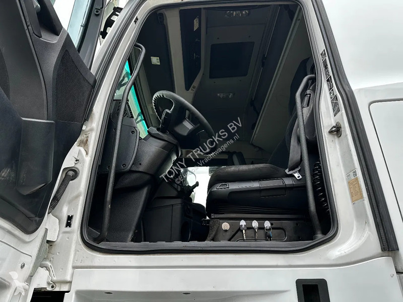 Trekker Mercedes AROCS 3 8X4 Tractor-unit...