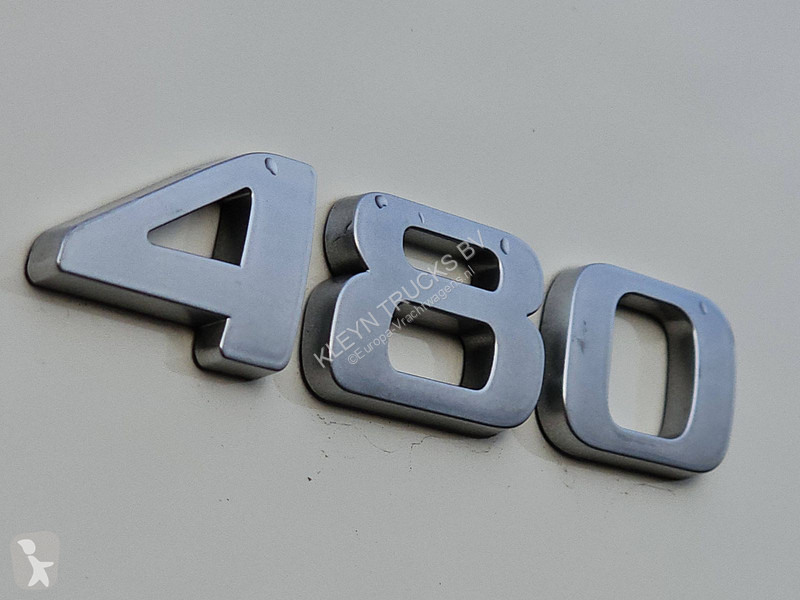 Traktor DAF 450 SPACECAB SKIRTS