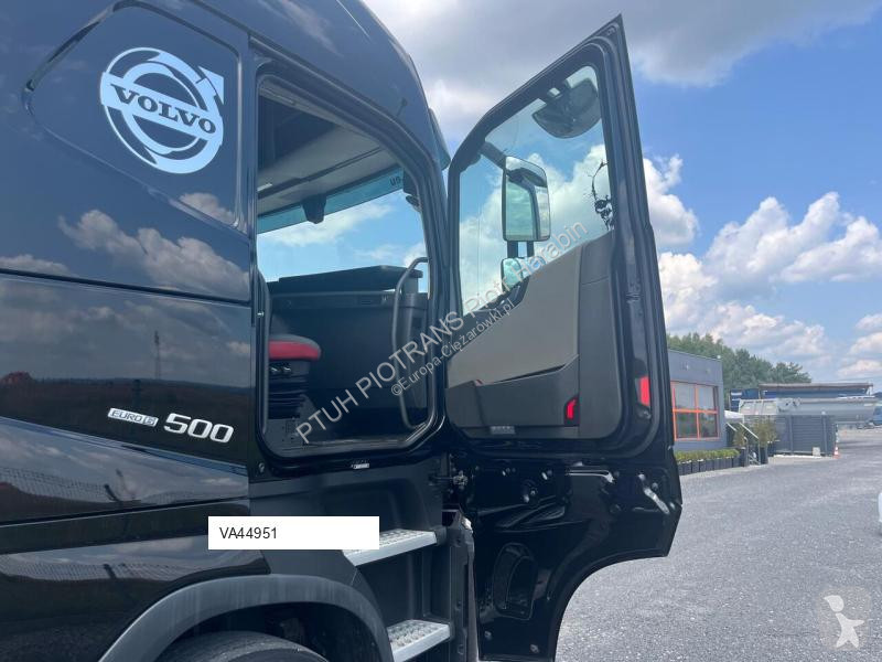 Tahač Volvo FH500 / 2021 / NISKI PRZEB / LEKKI...