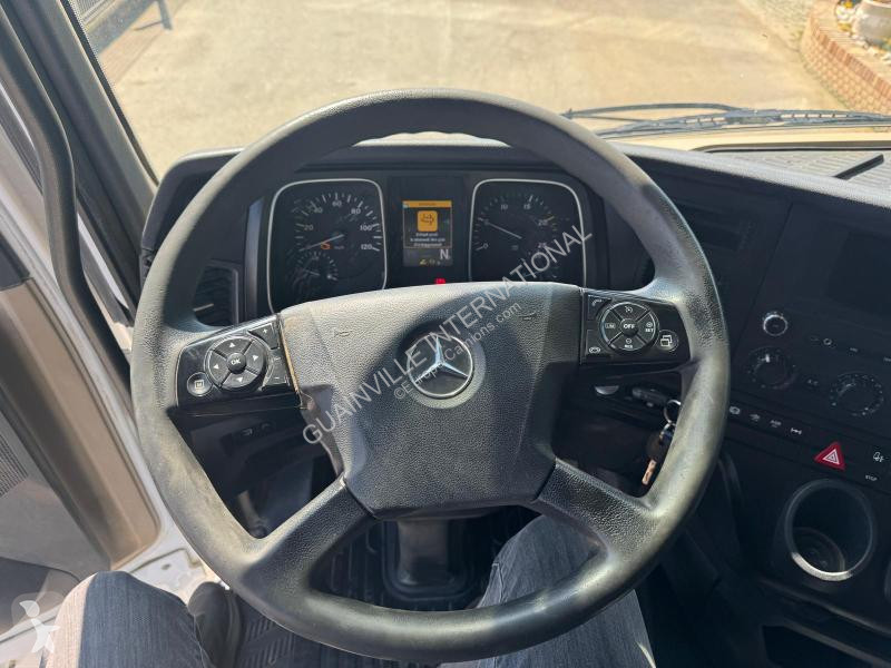 Tractor Mercedes 1845