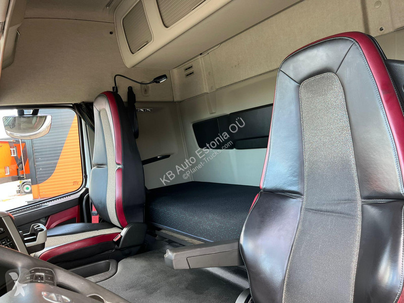 Tahač Volvo FM  4x2 GLOBE / VEB+