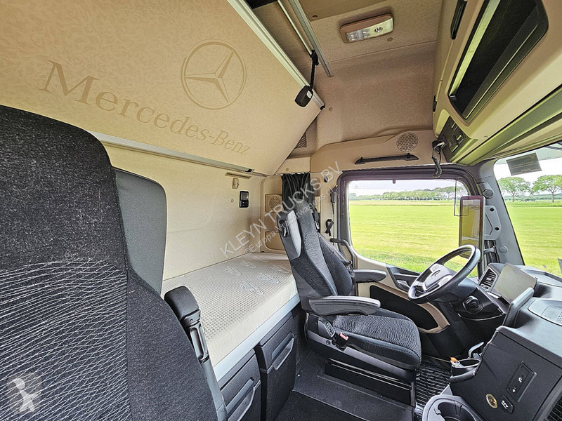 Trattore Stradale Mercedes ACTROS 1845  NR MP5...
