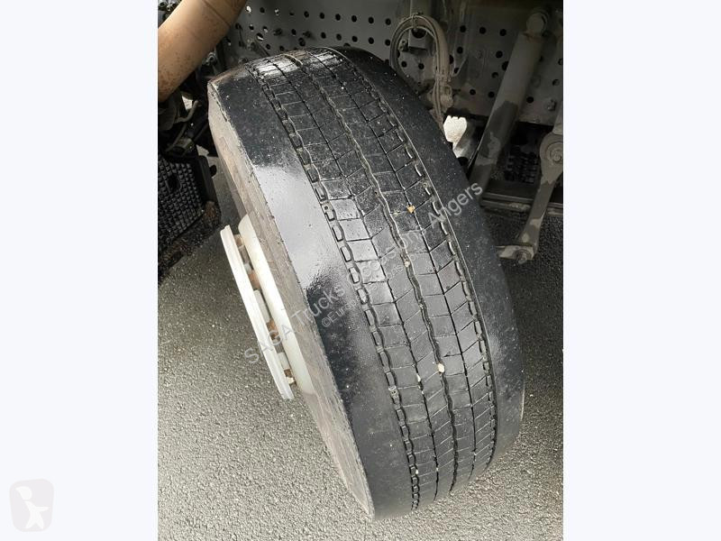 Tracteur Mercedes 1845 LS StreamSpace 2.50 m +...