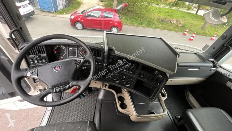 Traktor Scania 520 V8 Topline Standard Intarder E6
