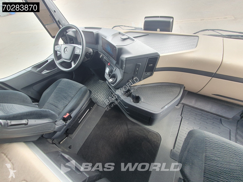 Tahač Mercedes 1842 4X2 Mega GigaSpace Retarder...