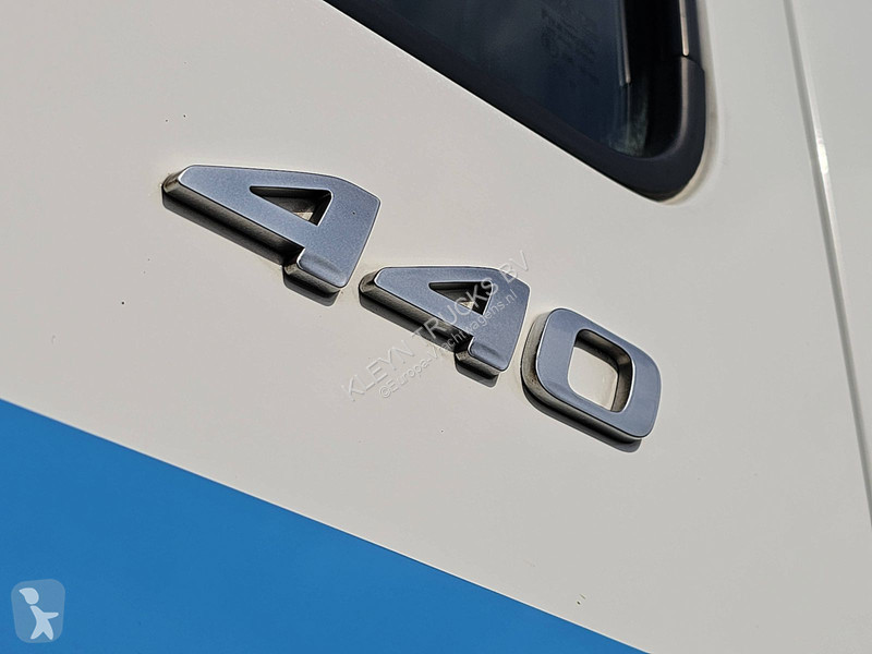 Traktor DAF 440 SPACECAB 2X TANK